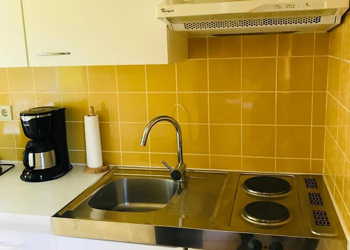 Am Golfplatz アパート